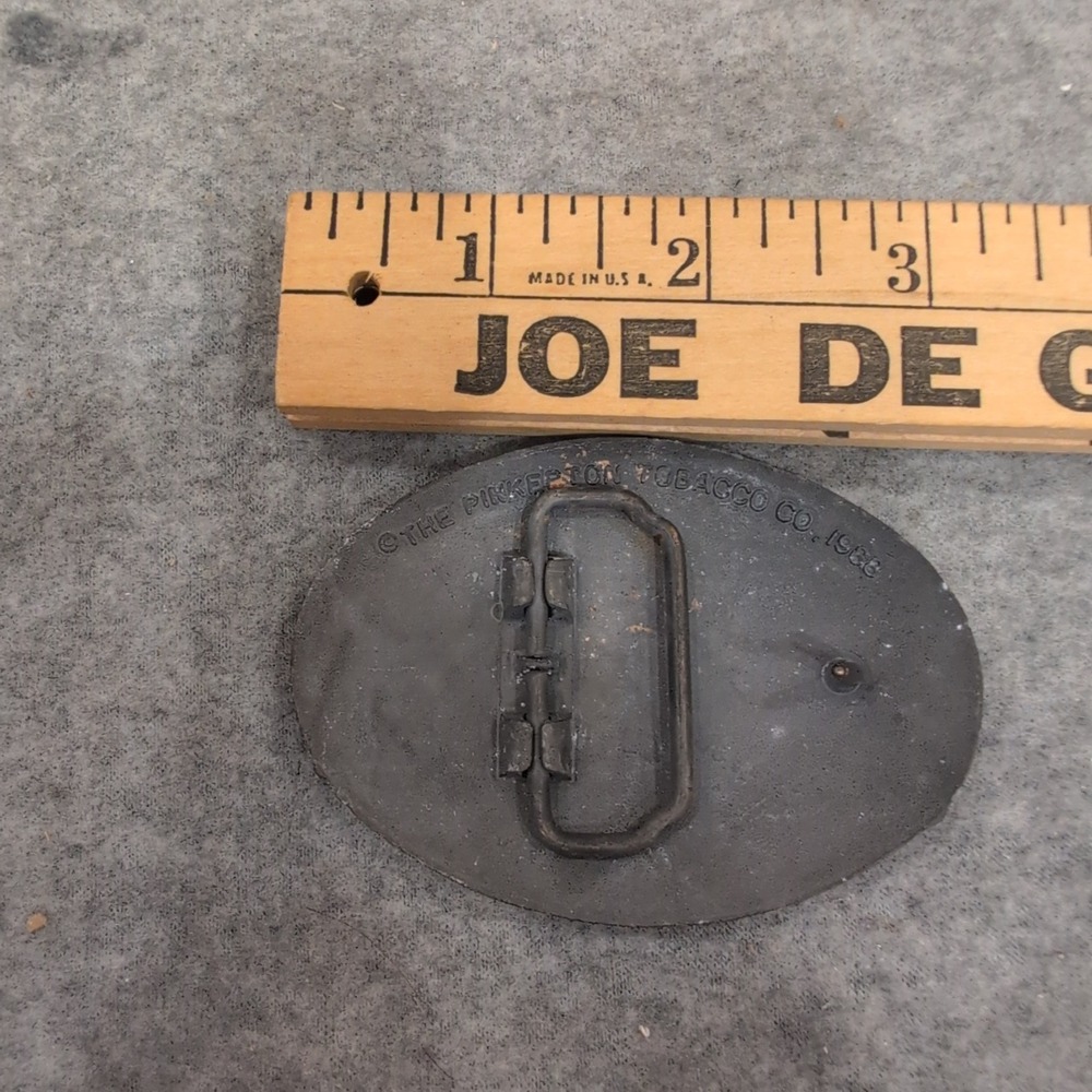 Vintage 1988 Red Man Chewing Tobacco Belt Buckle Americas Best Chew Native Chief - Picture 2 of 2